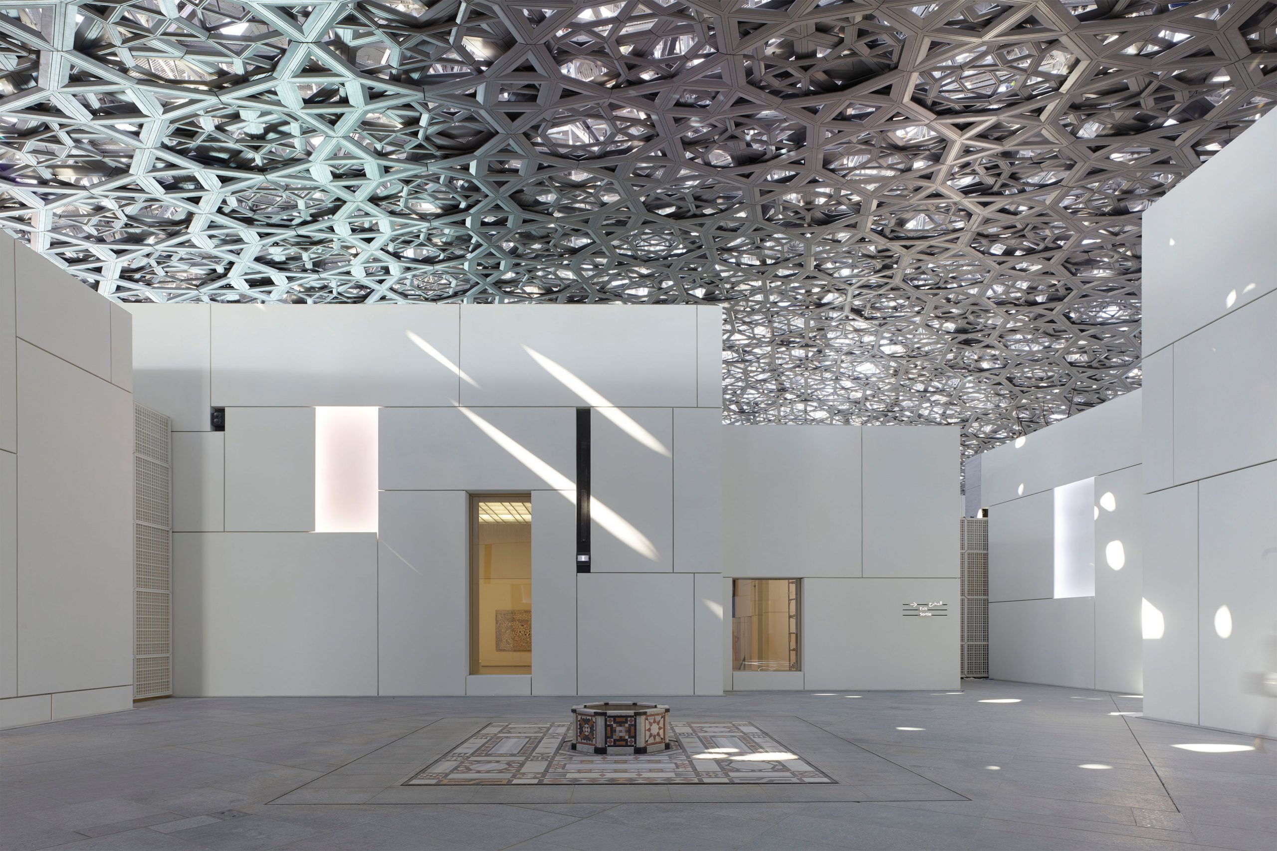 Physiognomy, Land and Territory: An audio-visual experience at Louvre Abu Dhabi