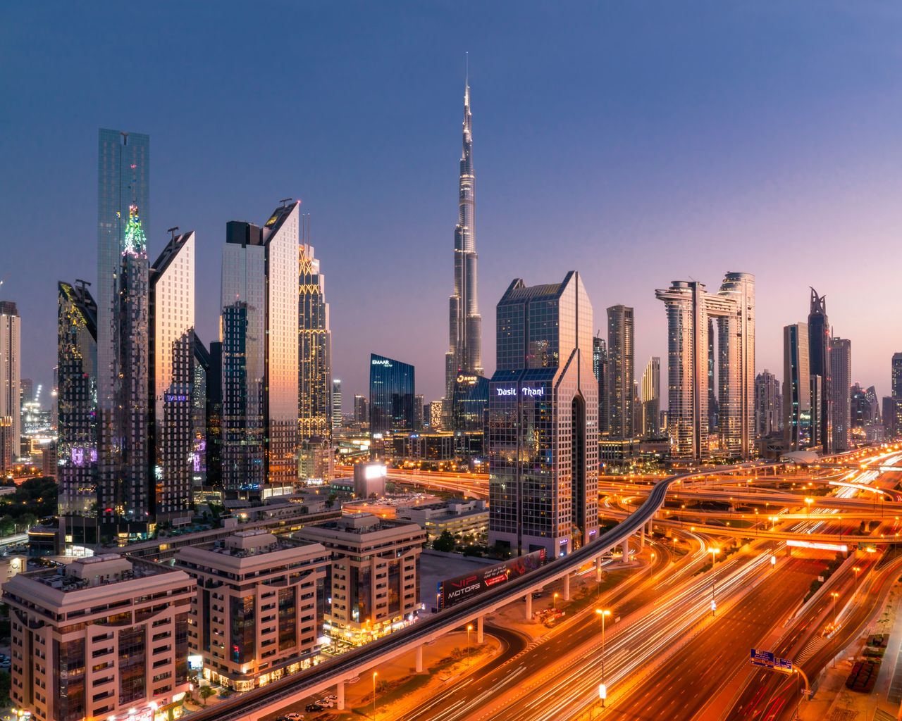 Dubai-aerial-view_by_maria-charizani-pexels
