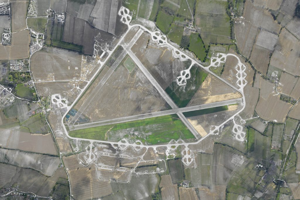 Listening For Traces