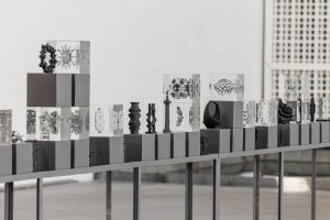 عمل للفنان أحمد العقرع في Art Here 2025 ضمن أبرز معارض ديسمبر بمتحف اللوفر أبوظبي