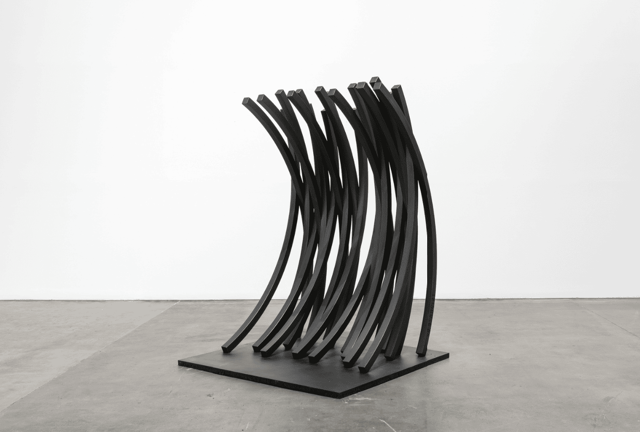 Bernar Venet, 90.5 Arc x 21, 2022